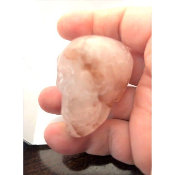 Fire Quartz Skull Carving - Picture 5 of 6